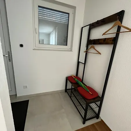 Moderne Einliegerwohnung Am Park Weingarten  Exterior foto