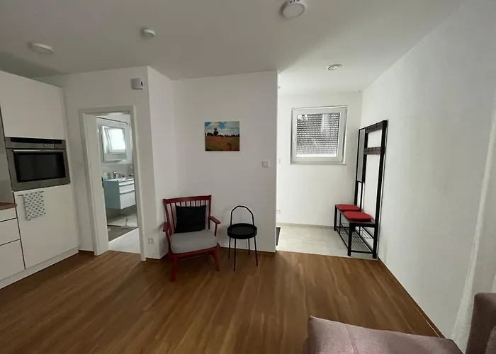 Moderne Einliegerwohnung Am Park
